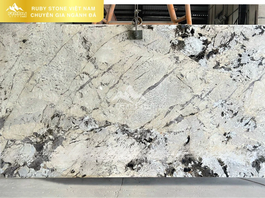 GRANITE | EXOTIC BEIGE