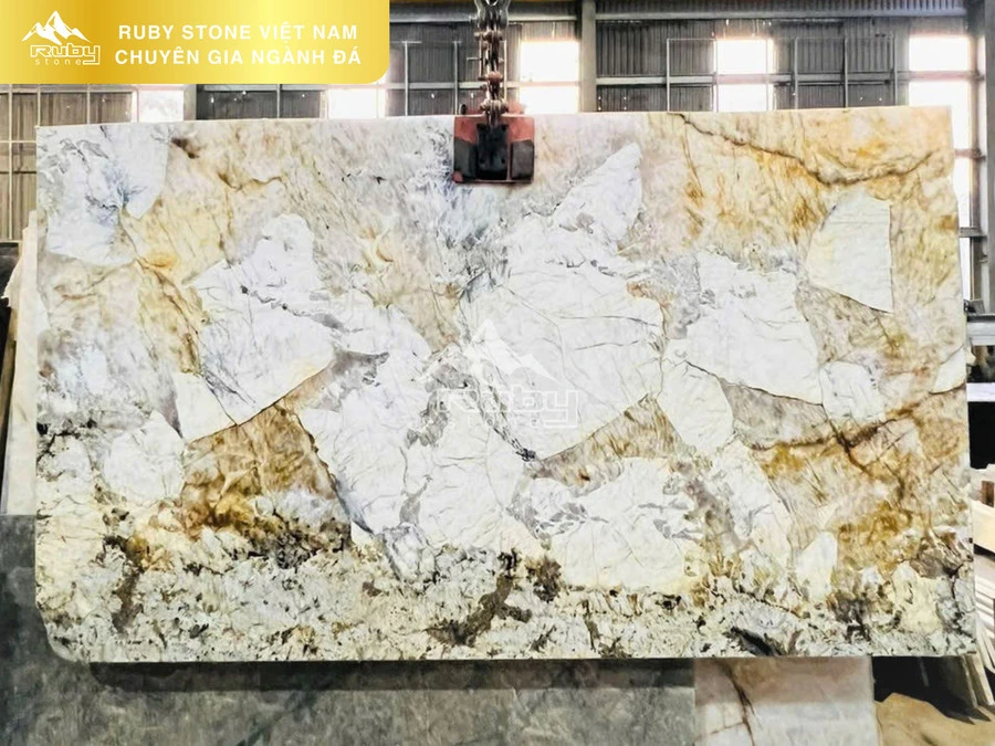 QUARTZ | PANTAGONIA