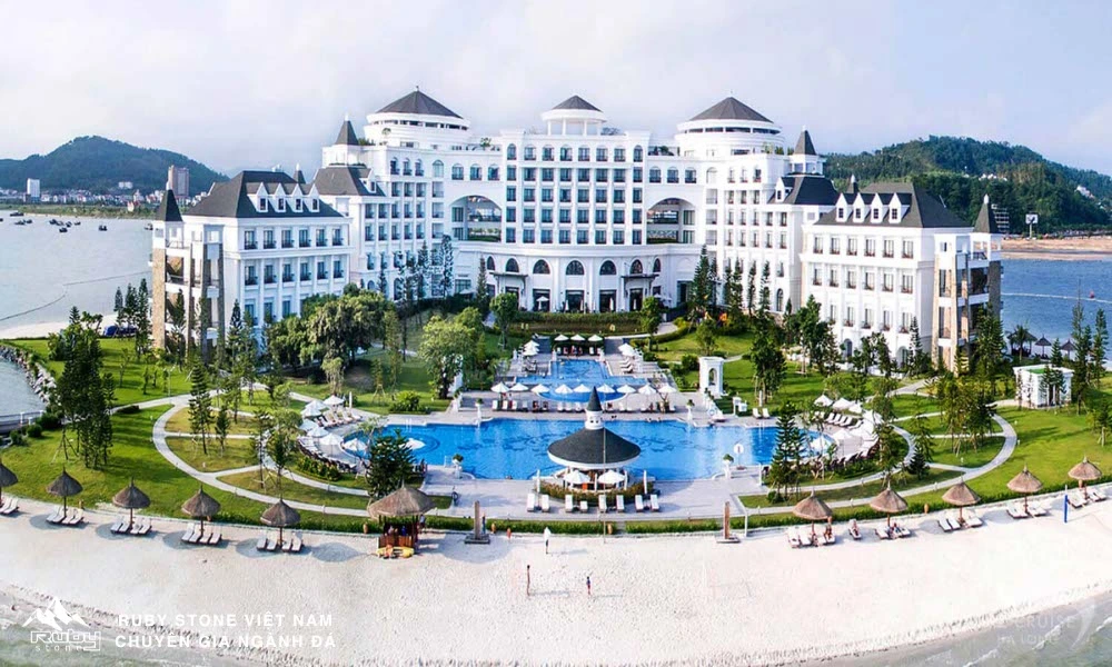 VINPEARL RESORT & SPA HẠ LONG